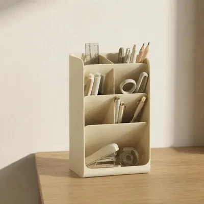 Porte-Stylos de Bureau Incline Beige - Organiseur de Rangement Vertical - Impression 3D — objet imprimé en 3D par PureFlow